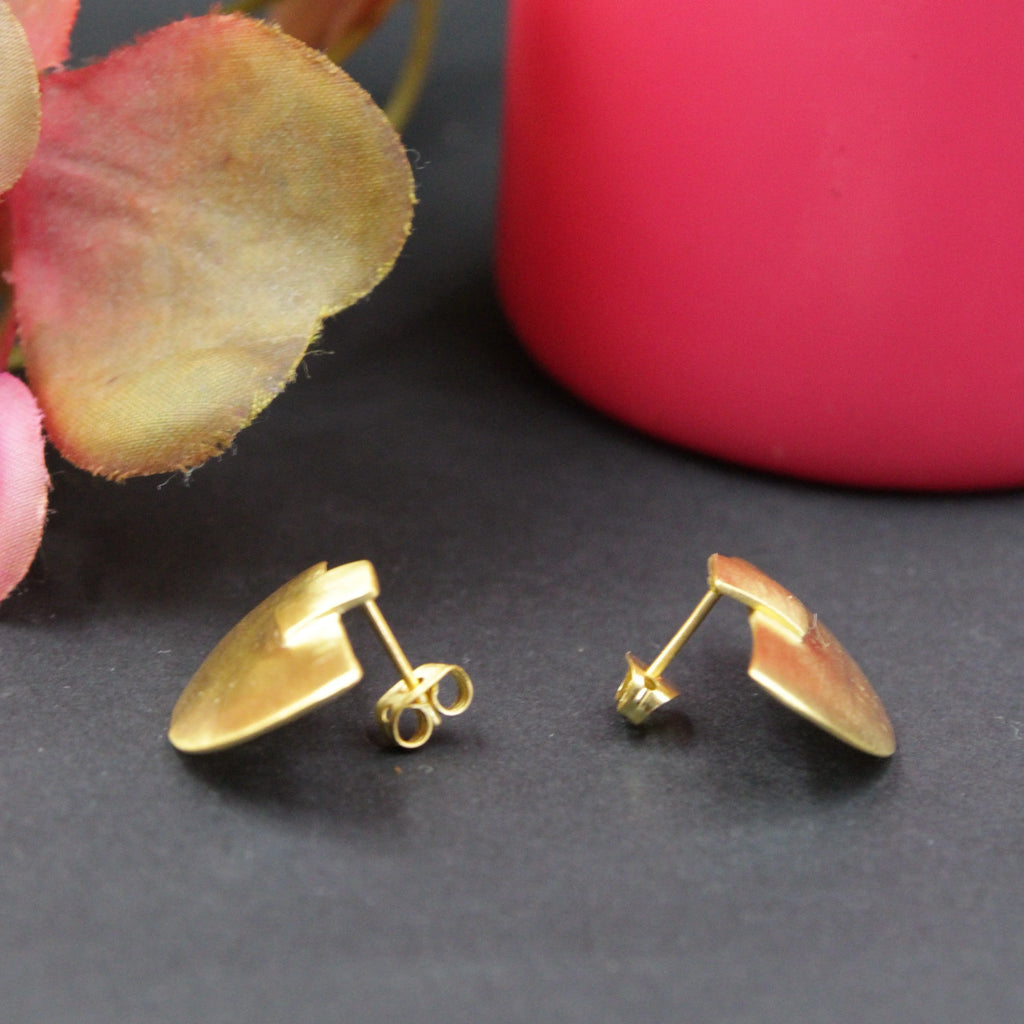 Pendientes PRA' de diseño en latón bañados en oro - Diseño con carácter